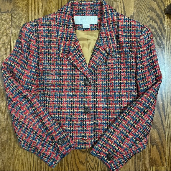 Vintage Doncaster Cropped Blazer 100% Silk Size 4 Blue Red Yellow - Picture 1 of 9